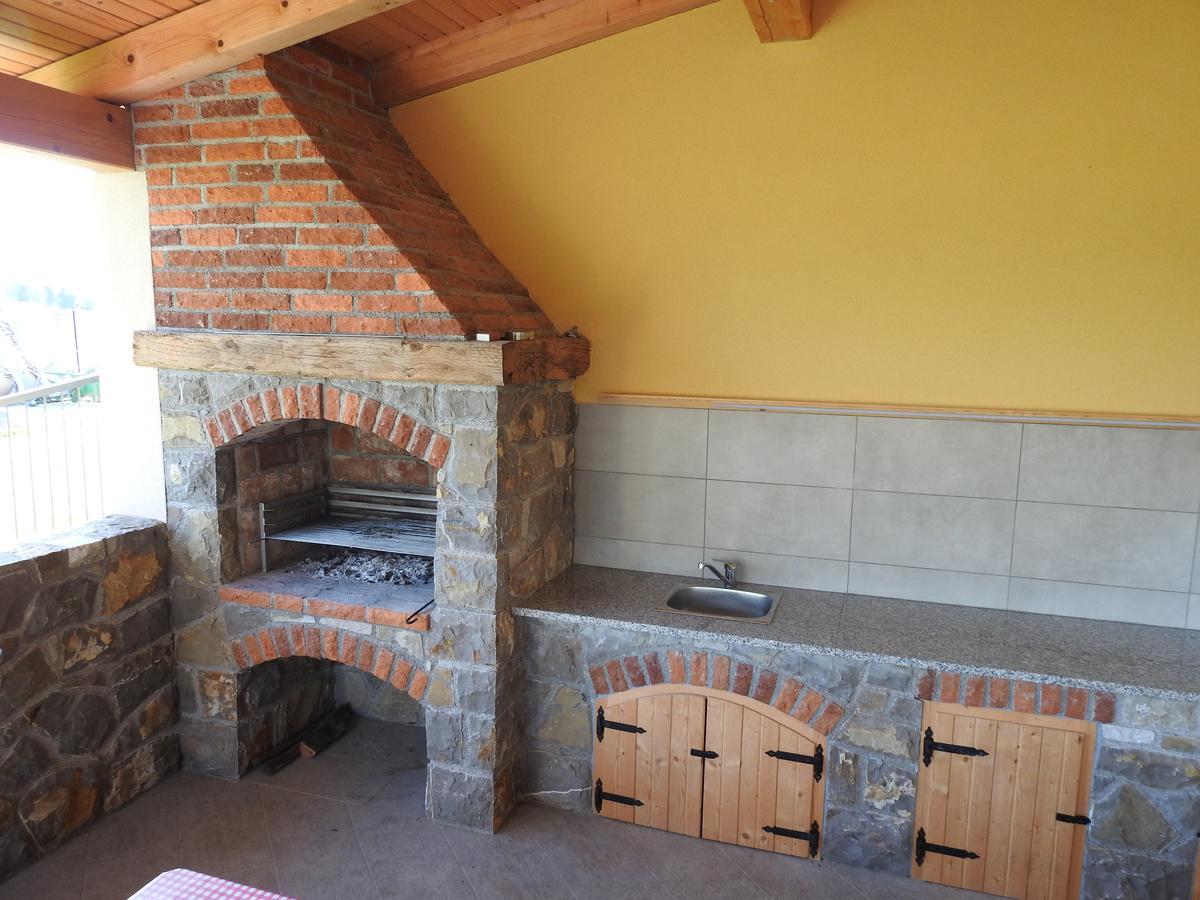 Apartament Turisticna Kmetija Pri Rebkovih Ajdovščina